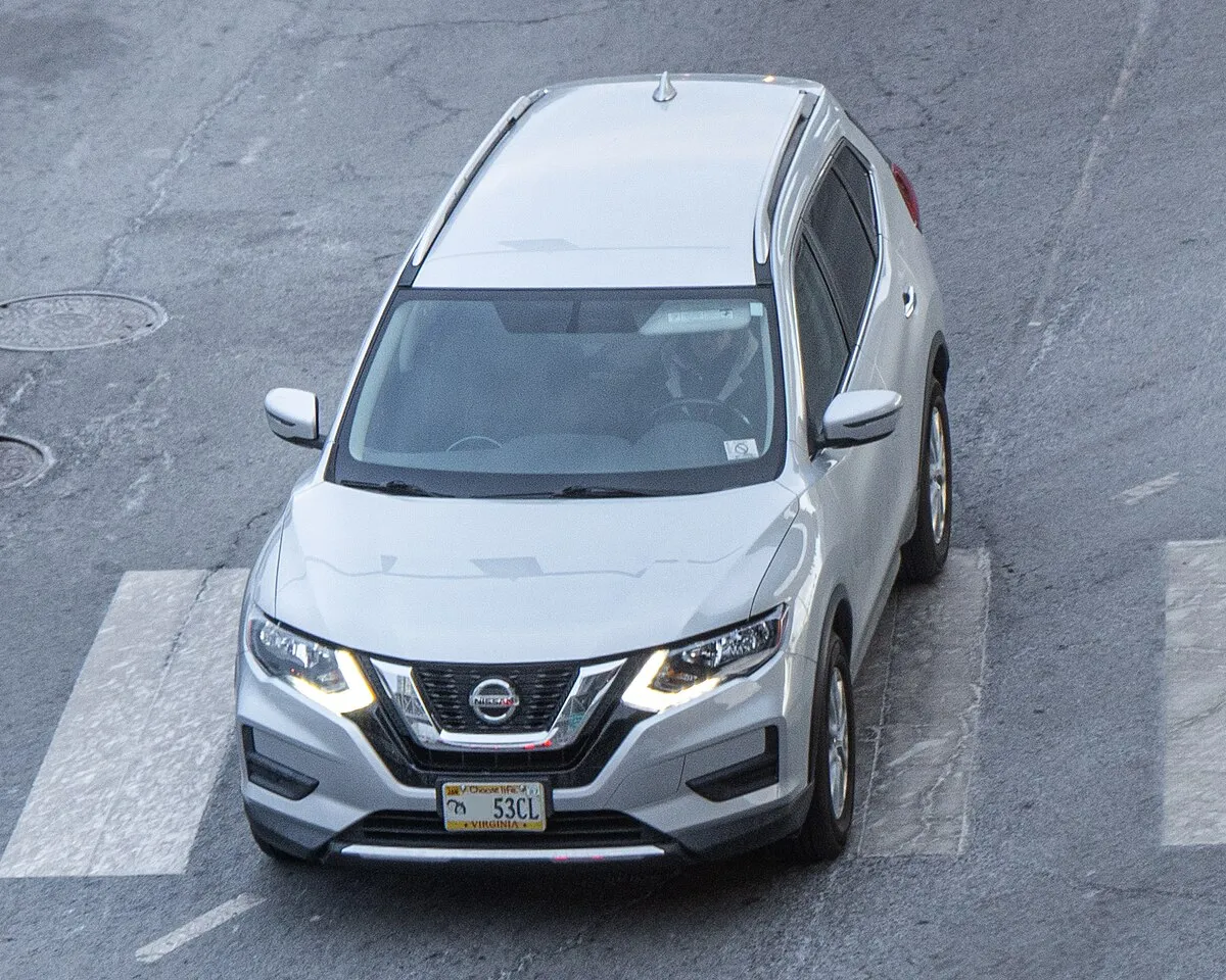 Nissan Rogue 2025 - Image 8