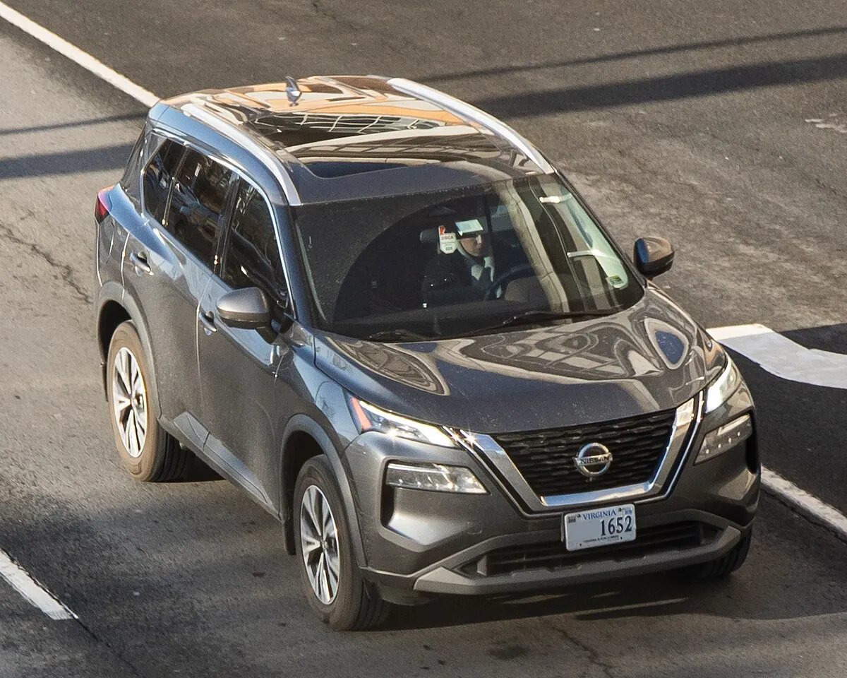 Nissan Rogue 2025 - Image 10