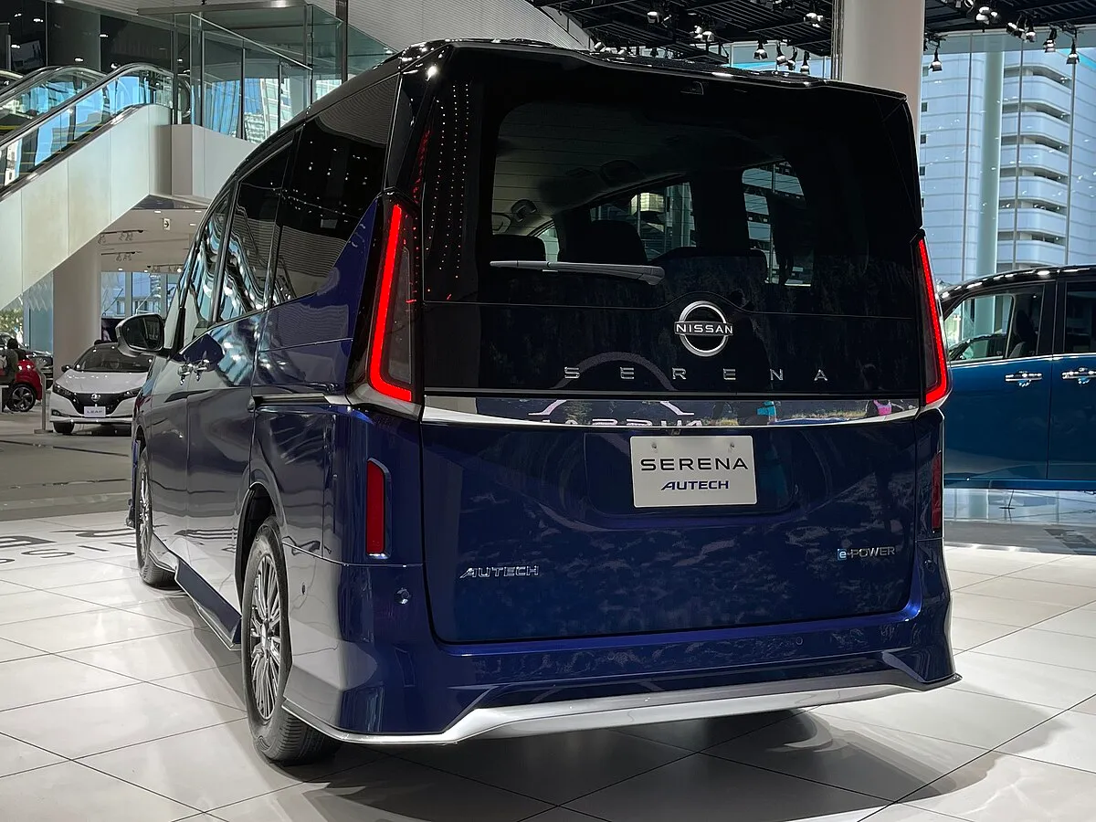 Nissan Serena e-Power 2025 - Image 5