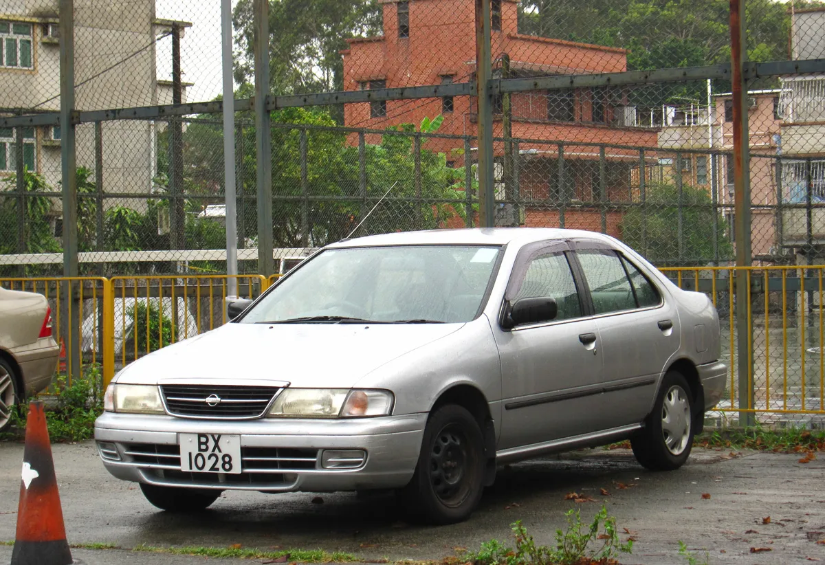 Nissan Sunny 2009 1.8 AT Sedan - Image 2