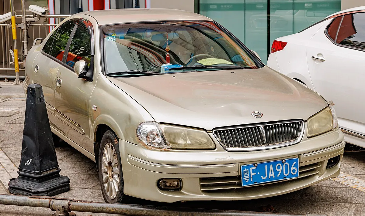 Nissan Sunny 2009 1.8 AT Sedan - Image 6