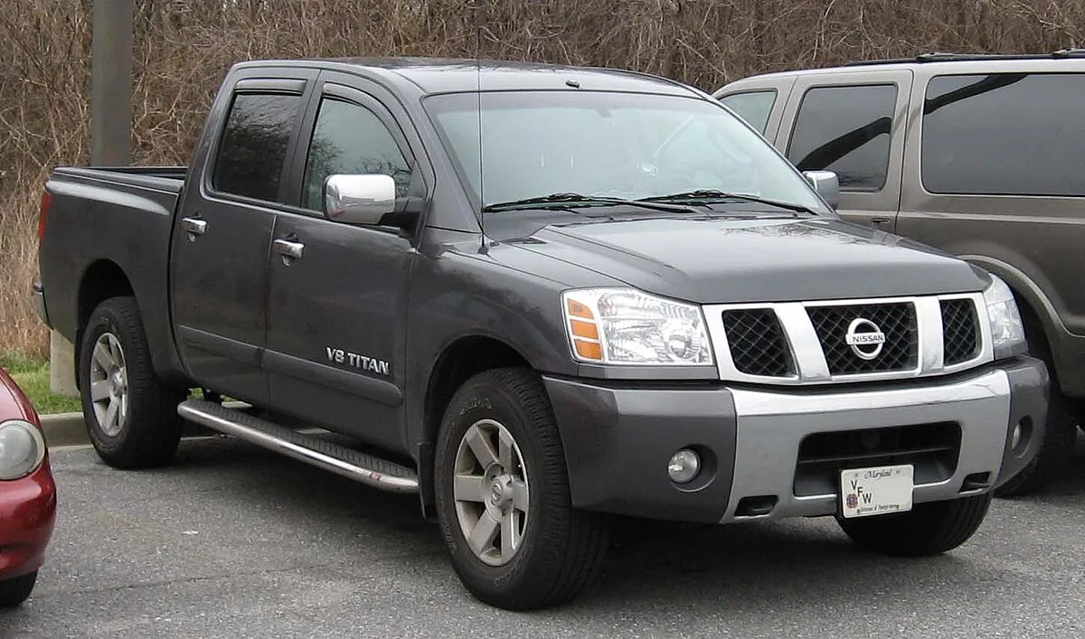 Nissan Titan 2019 5.6 AT 4WD Pickup Double cabin - Image 1