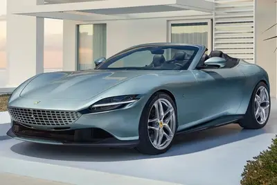 Ferrari Roma Spider 2025 - Singapore Market