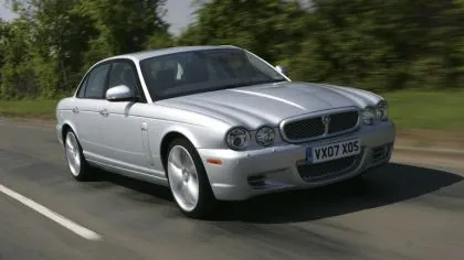 2007 Jaguar XJR