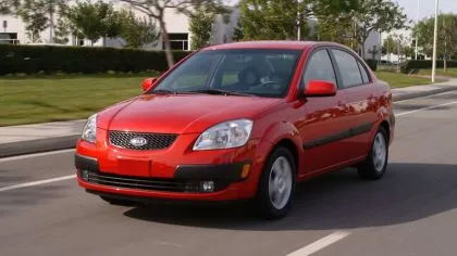 2000 Kia Rio