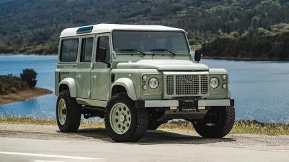 1983 Land Rover Defender