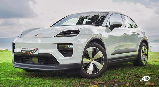 2025 Porsche Macan Electric