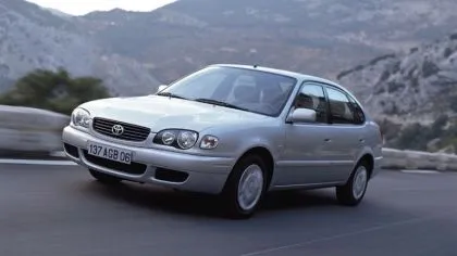 2000 Toyota Corolla