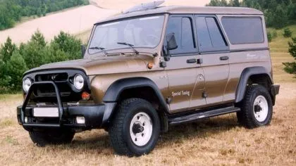 1996 UAZ 3153