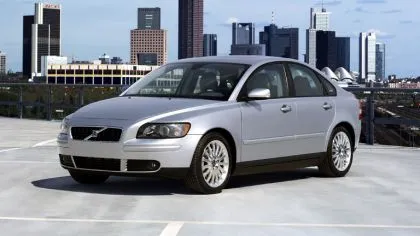 2000 Volvo S40
