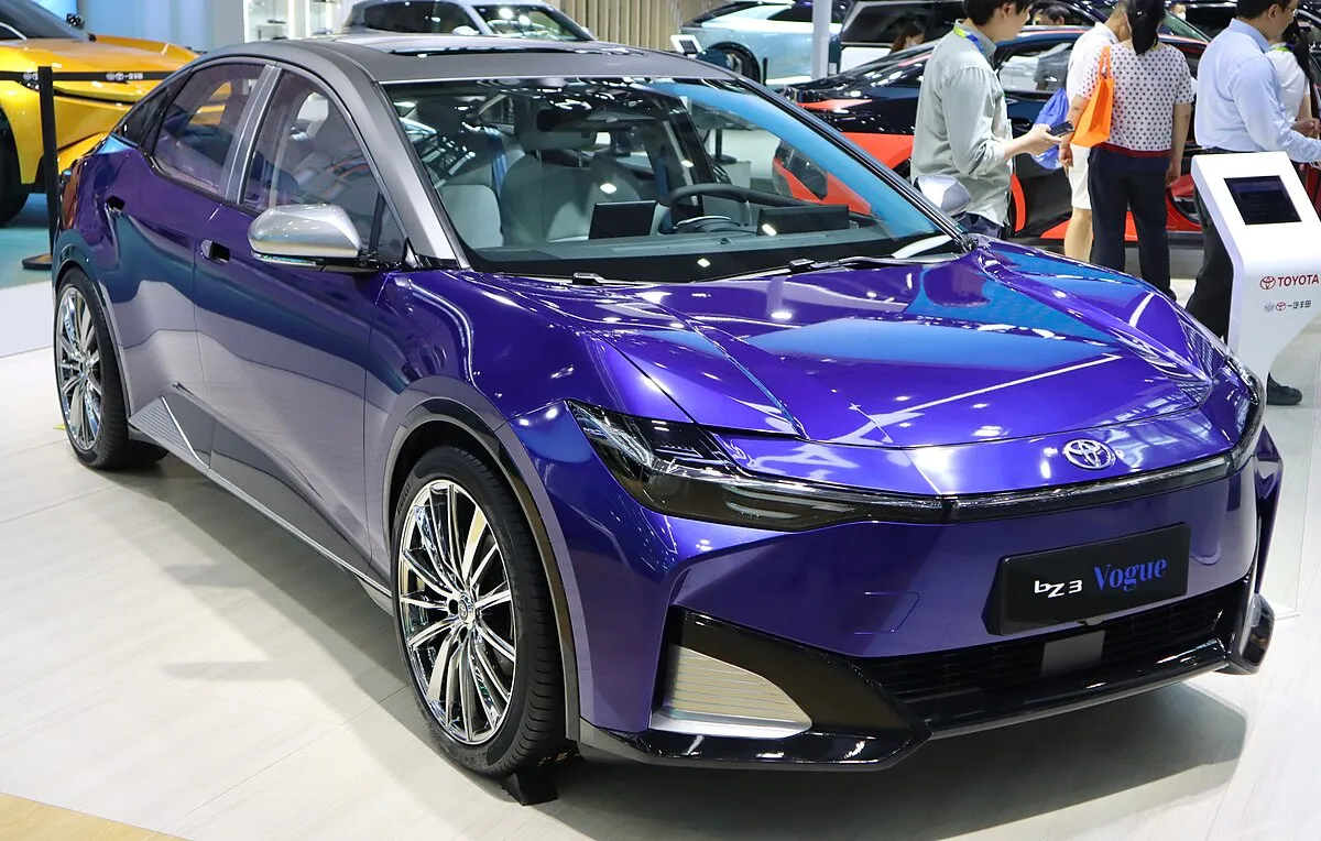 Toyota BZ3 2025 - Image 10