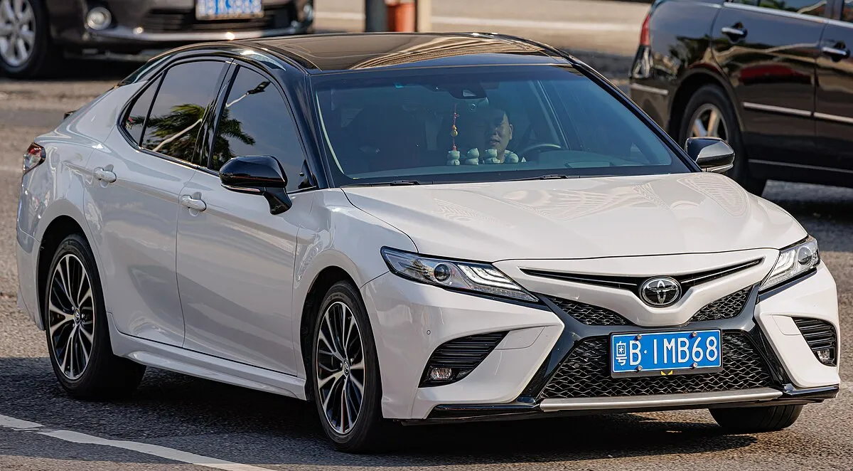 Toyota Camry 2025 Toyota Camry Hybrid 2.5 HEV - Image 6