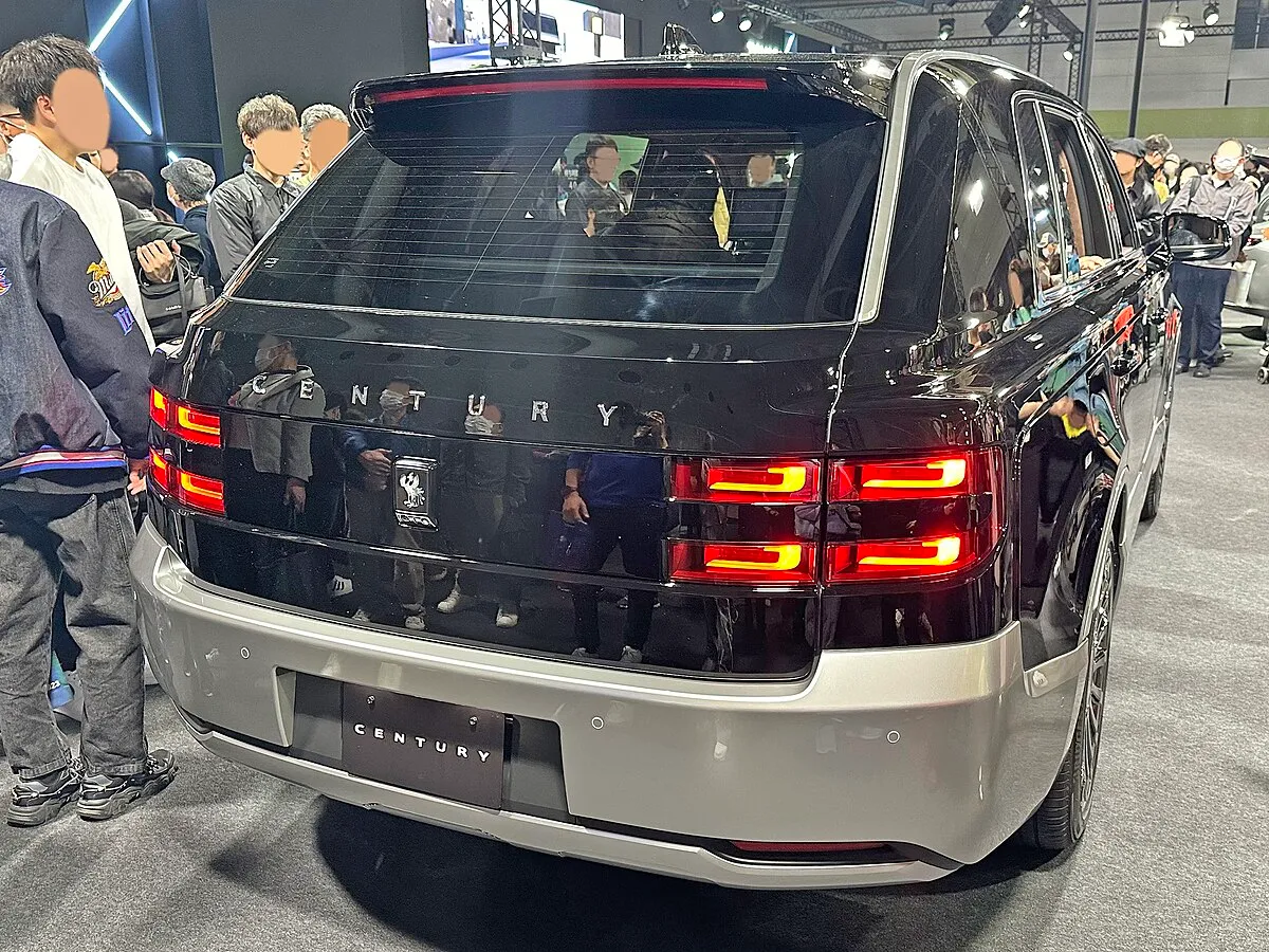 Toyota CENTURY SUV 2025 - Image 8