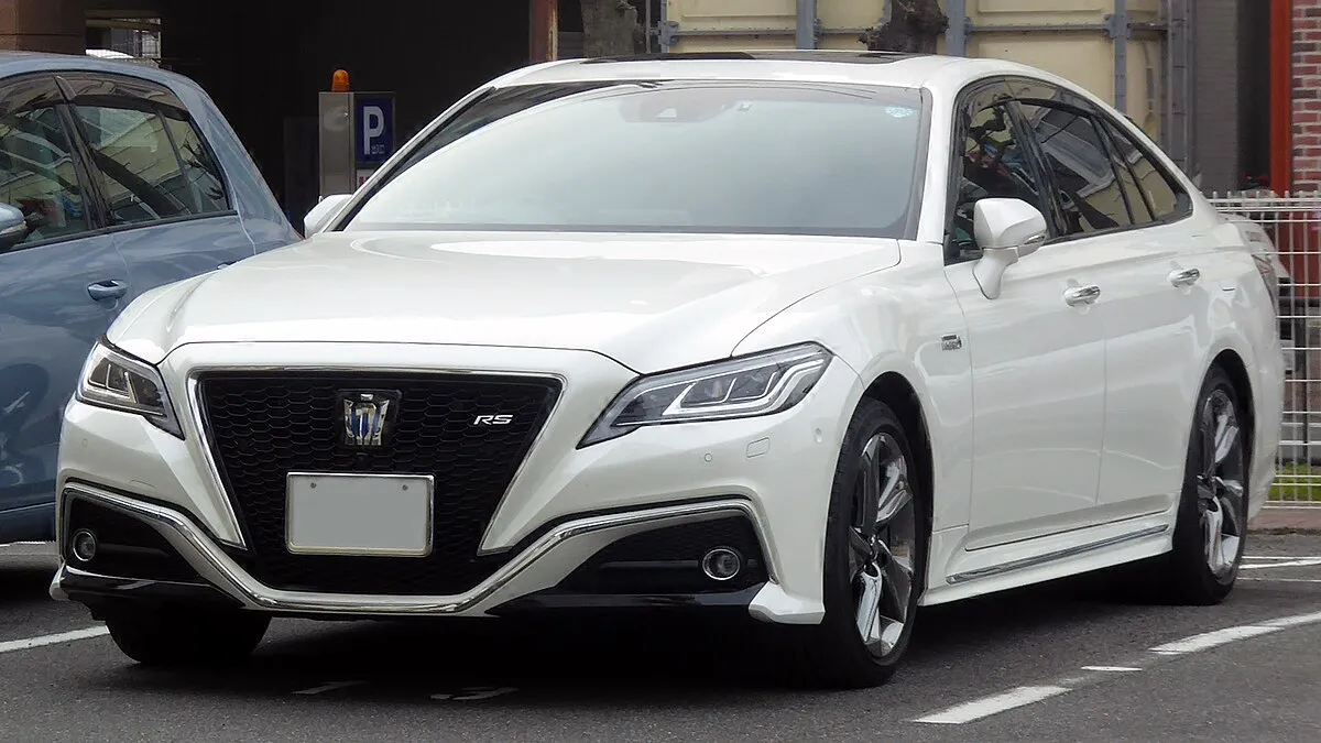 Toyota Crown 2018 2.0 AT Sedan - Image 1
