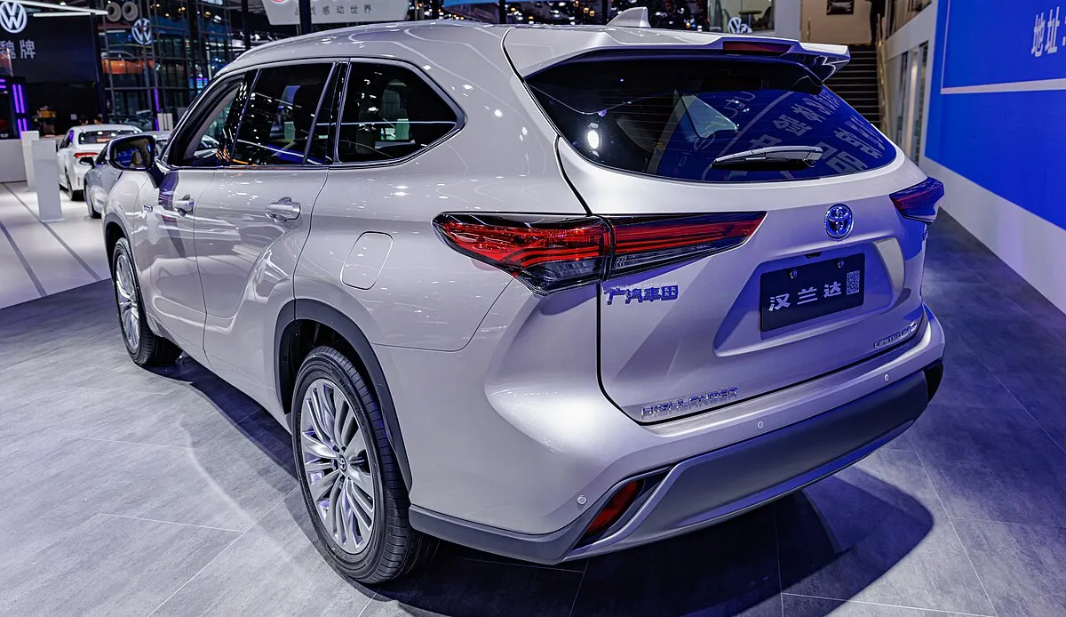 Toyota HIGHLANDER HYBRID 2025 - Image 3
