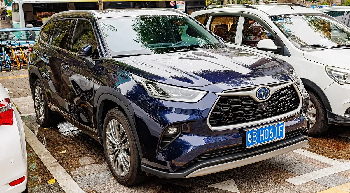 Toyota HIGHLANDER HYBRID 2025 - Image 10