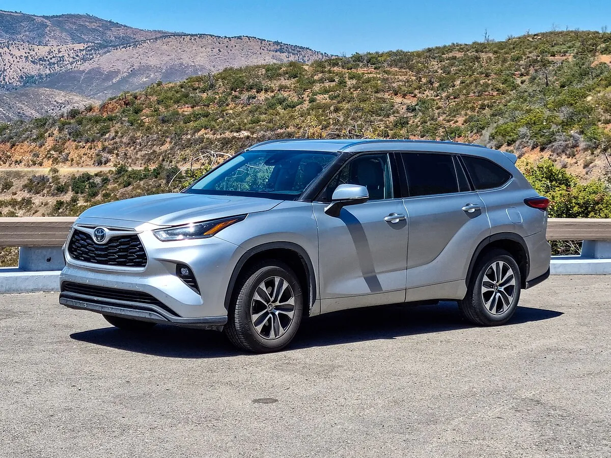 Toyota Highlander 2013 2.7 AT Crossover - Image 4