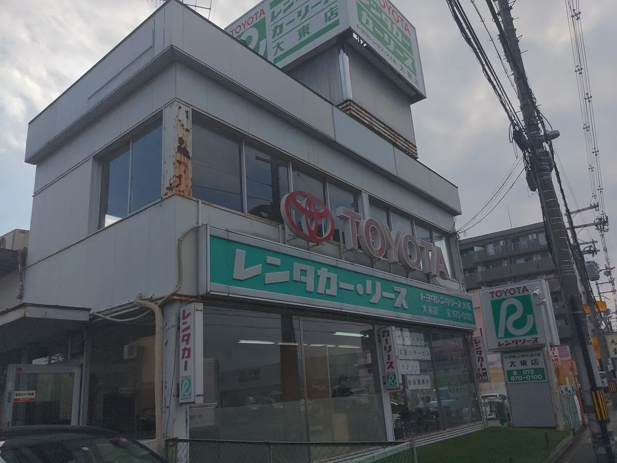 Toyota HILUX REVO ROCCO 2025 - Image 4