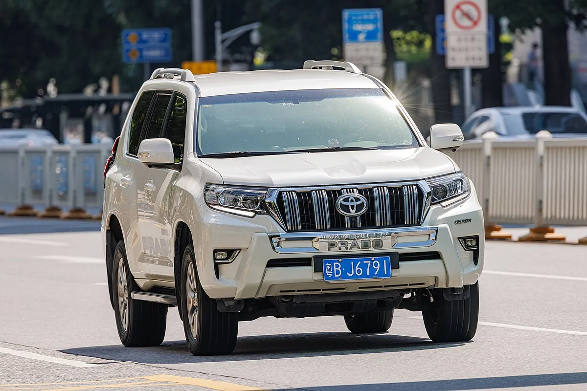 Toyota Land Cruiser Prado 2025 Toyota Land Cruiser Prado 2.4 Turbo AT - Image 8