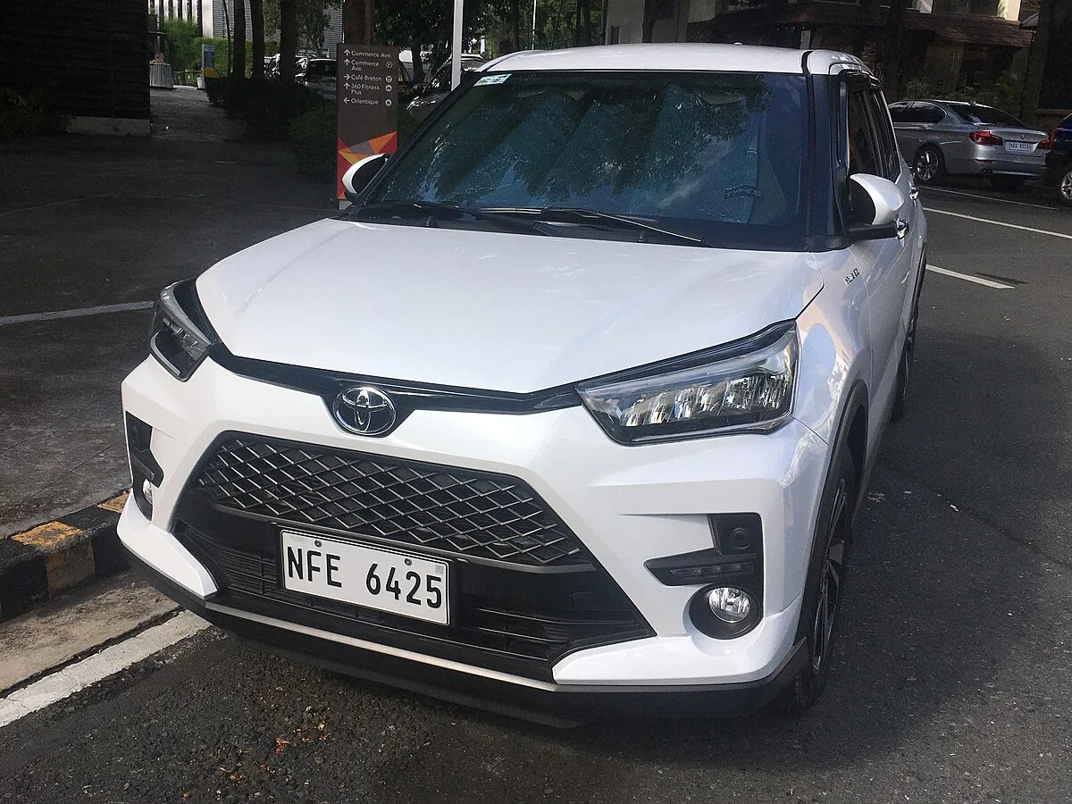 Toyota Raize 2025 Toyota Raize 1.0 Turbo CVT - Image 3