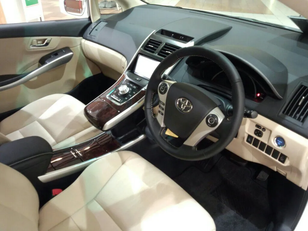 Toyota Sai 2013 2.4 CVT Sedan - Image 7