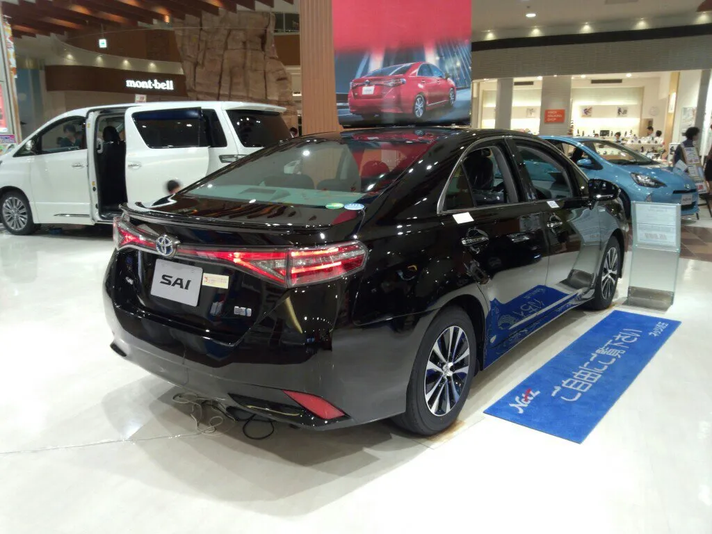 Toyota Sai 2013 2.4 CVT Sedan - Image 9