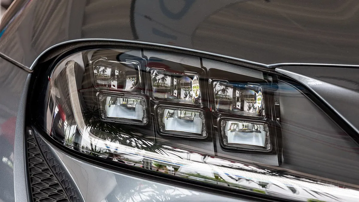 Toyota Supra 2019 2.0 AT Coupe - Image 6