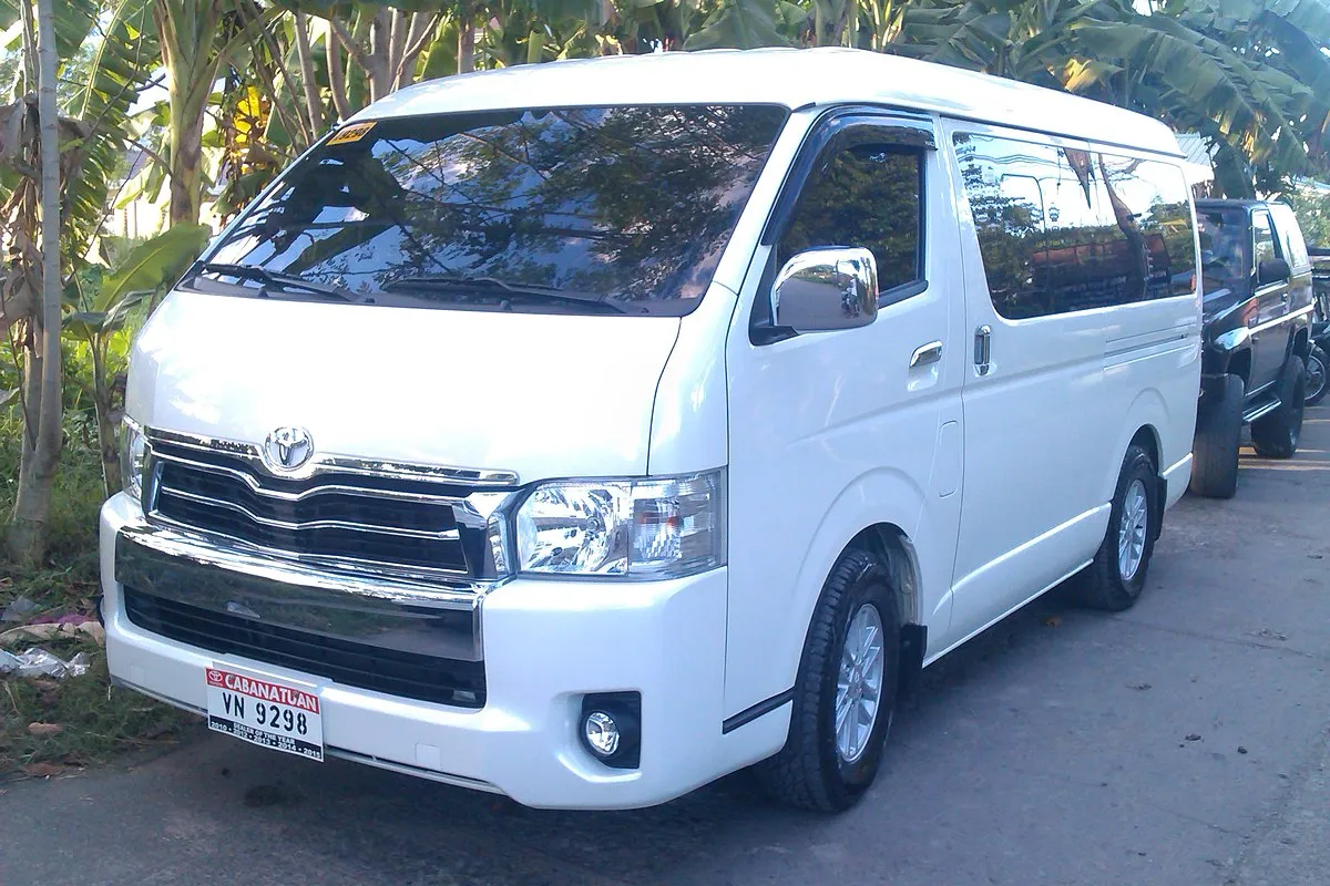 Toyota Toyota Hiace Super Grandia 2025 Toyota Hiace Super Grandia 2.8 AT Leather - Image 5