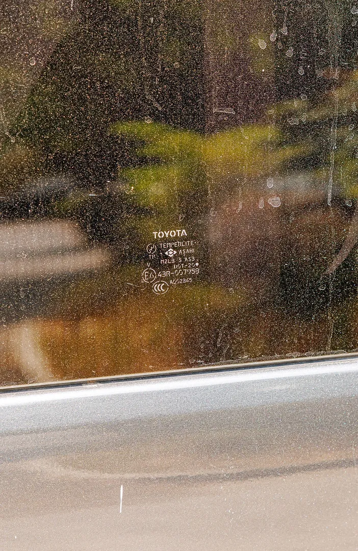 Toyota Toyota Hiace 2019 Toyota Hiace 2.8 Deluxe Cargo - Image 10