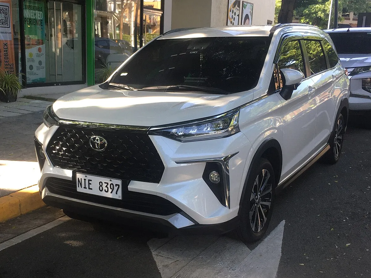 Toyota Toyota Veloz 2022 Toyota Veloz 1.5 E CVT - Image 8