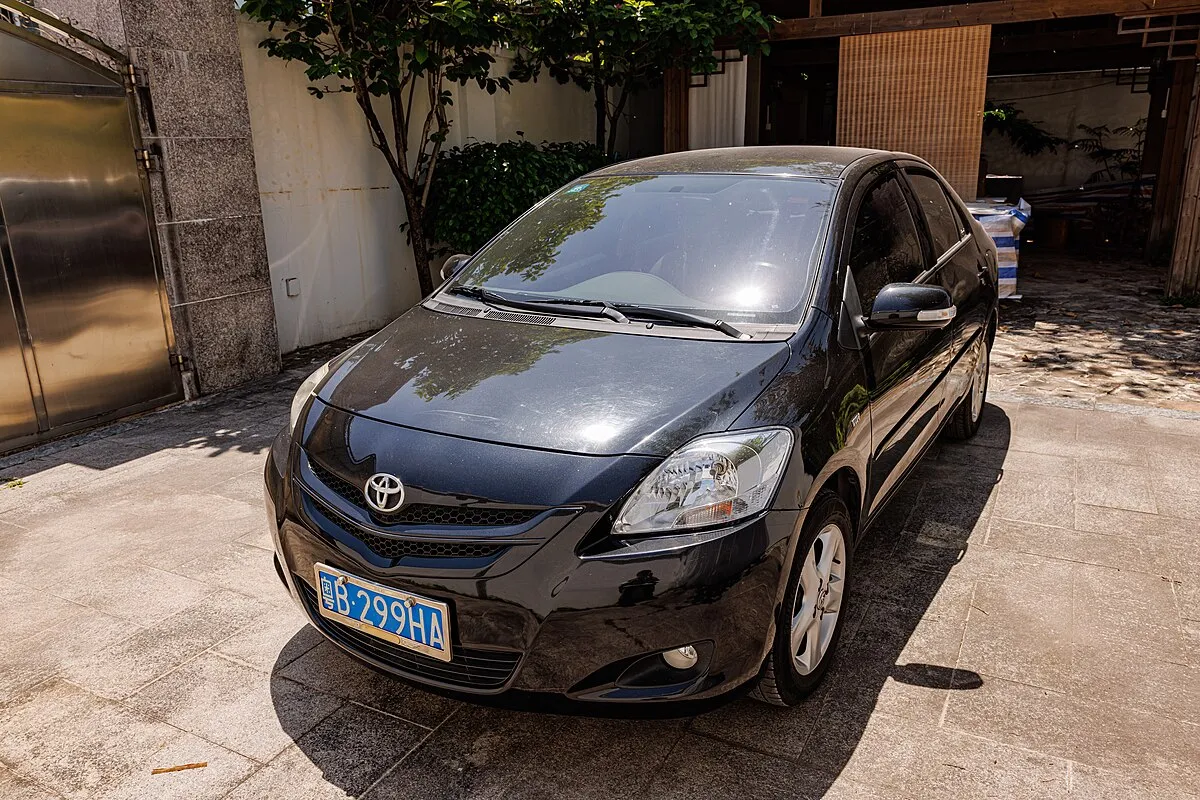 Toyota Toyota Vios 2025 Toyota Vios 1.3 J MT - Image 3