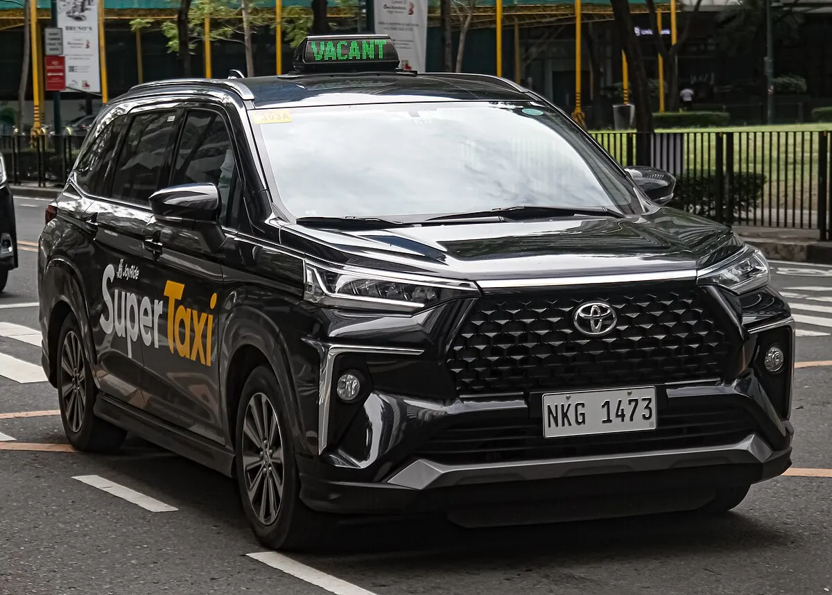 Toyota Veloz 2025 2025 Toyota Veloz 1.5 E CVT - Image 6