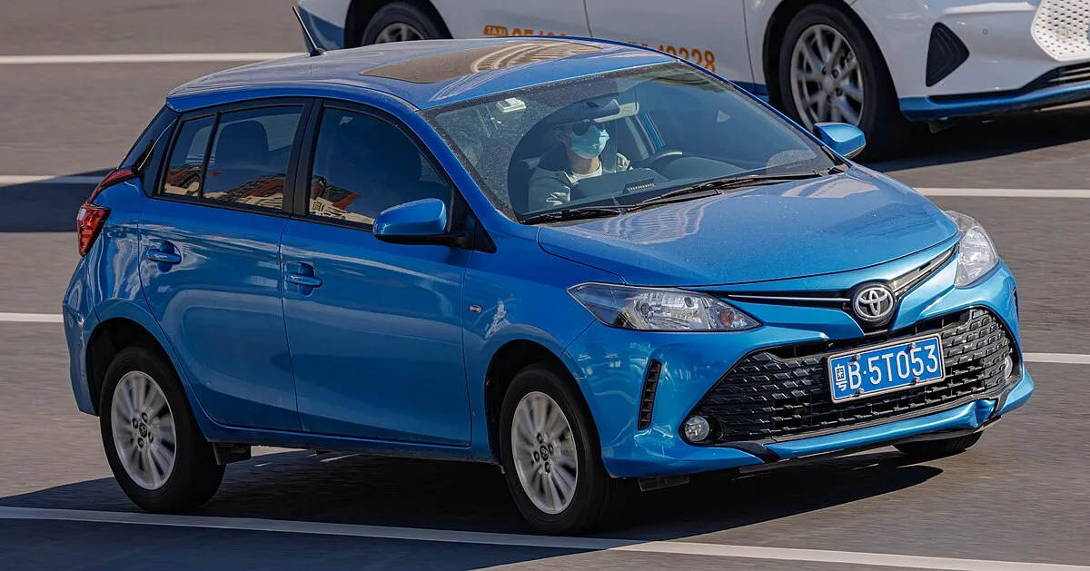 Toyota Vios 2013 1.5 AT Sedan - Image 10