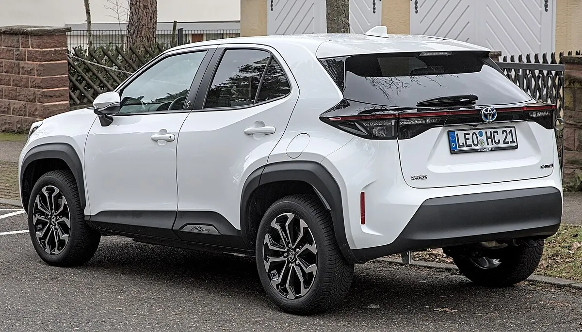 Toyota Yaris 2025 Toyota Yaris E 1.3 AT - Image 6