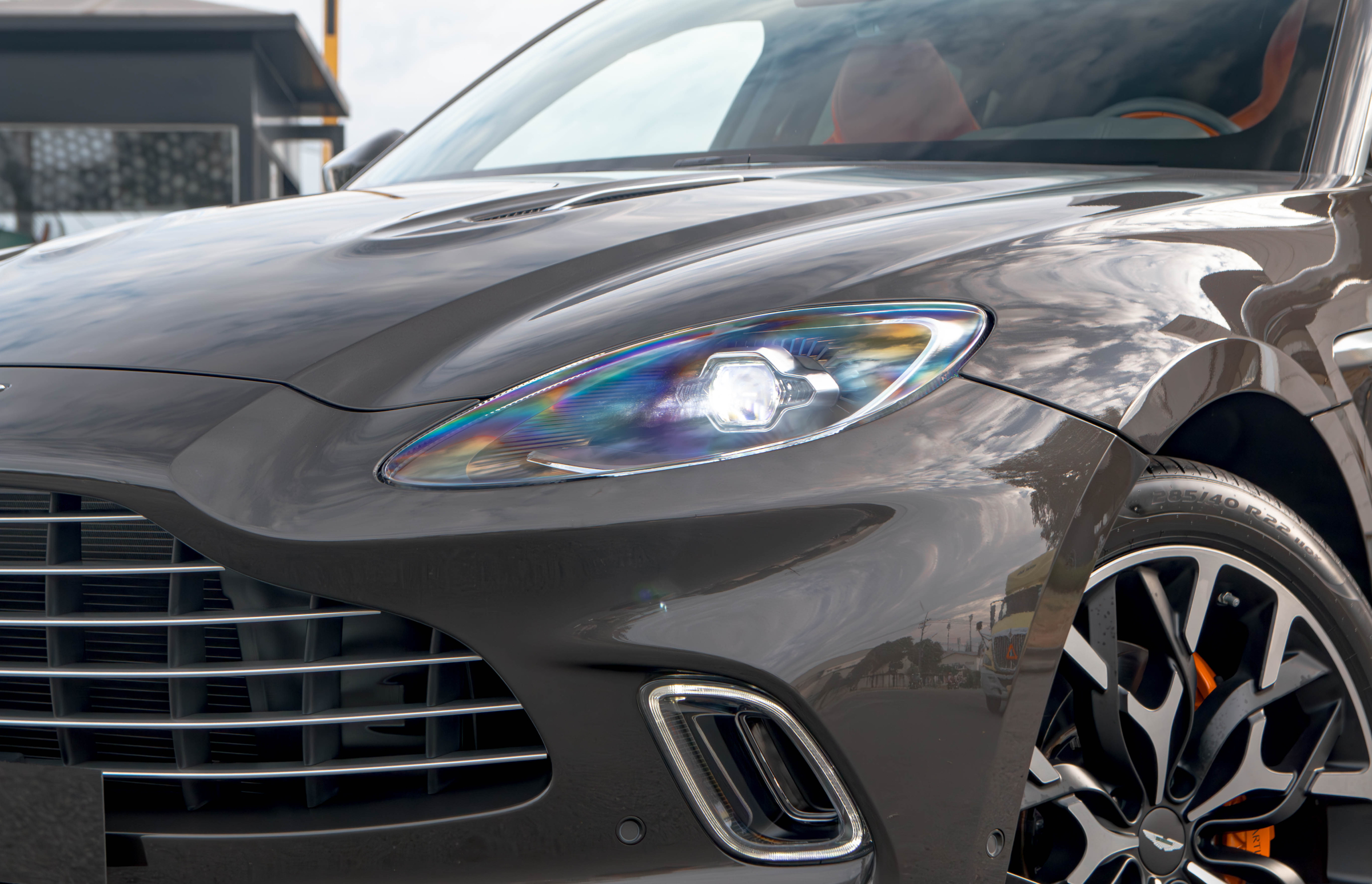 Aston Martin DBX 2023 - Image 7