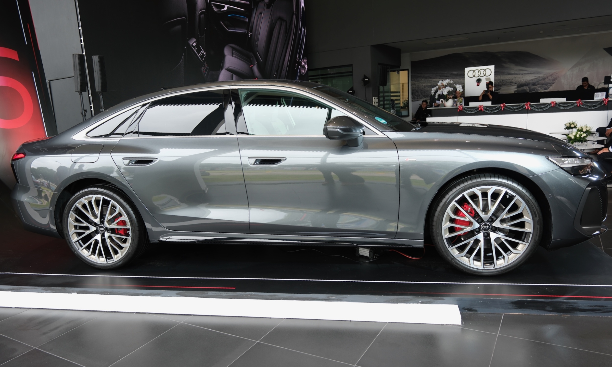 Audi A6 2026 - Image 2