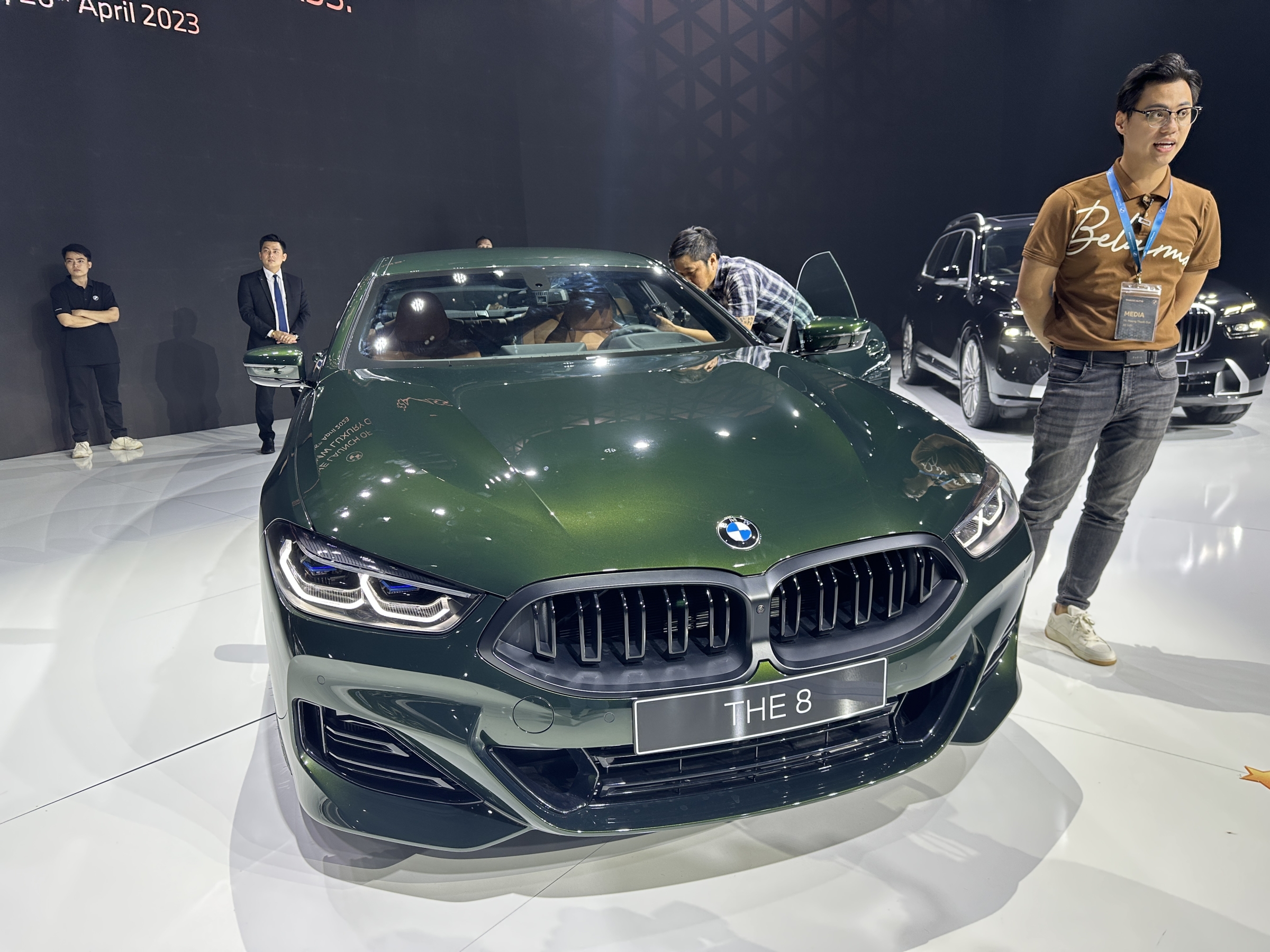 BMW Series 8 2023 - Image 2