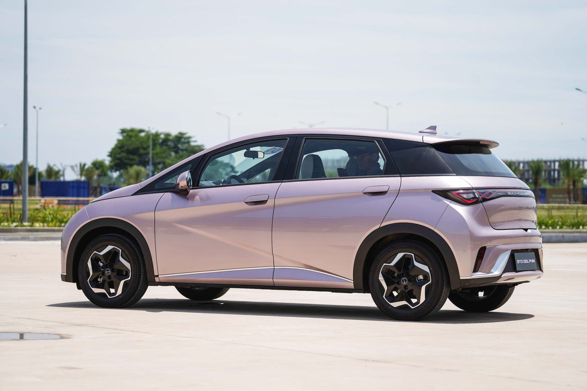 BYD Dolphin 2024 - Image 7