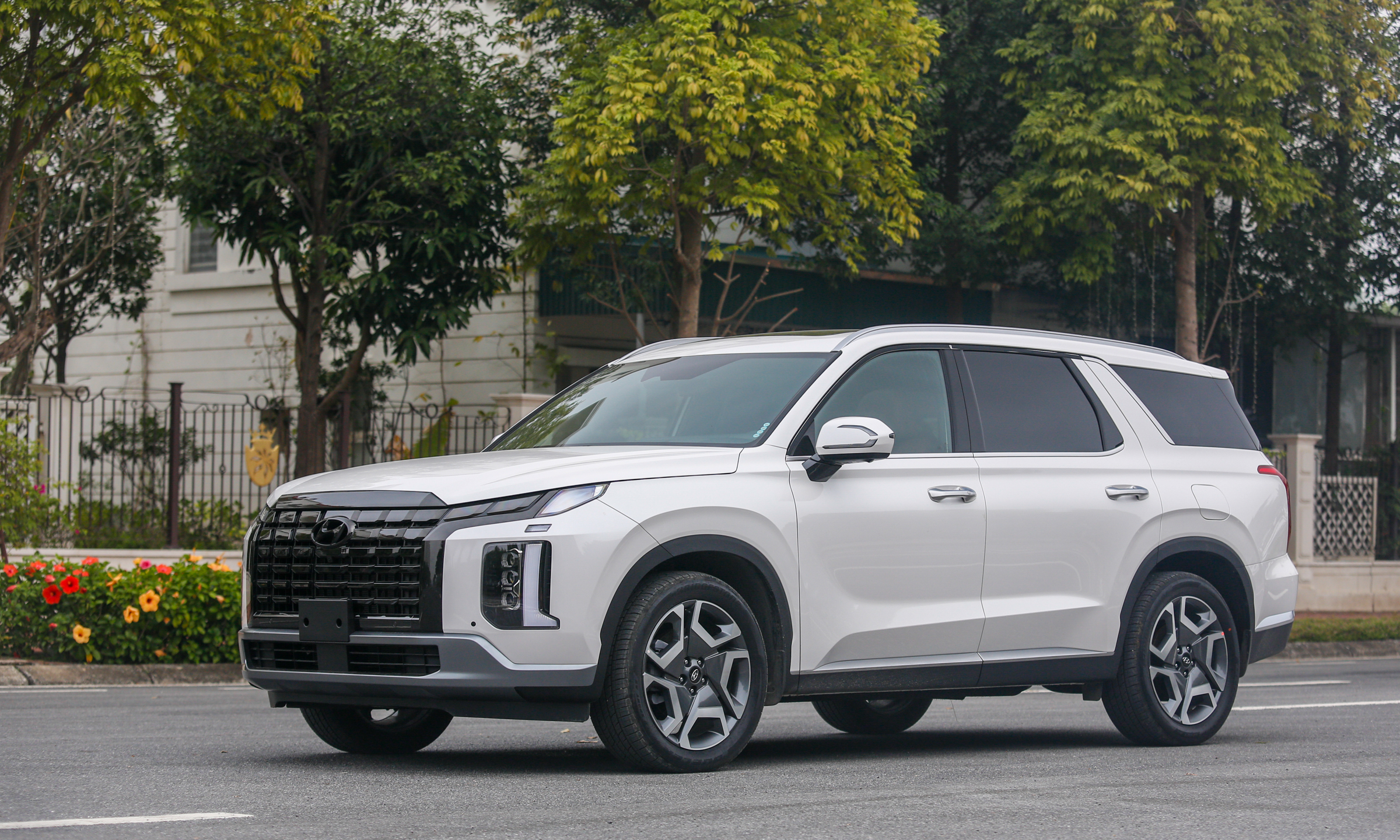 Hyundai Palisade 2023 - Image 2
