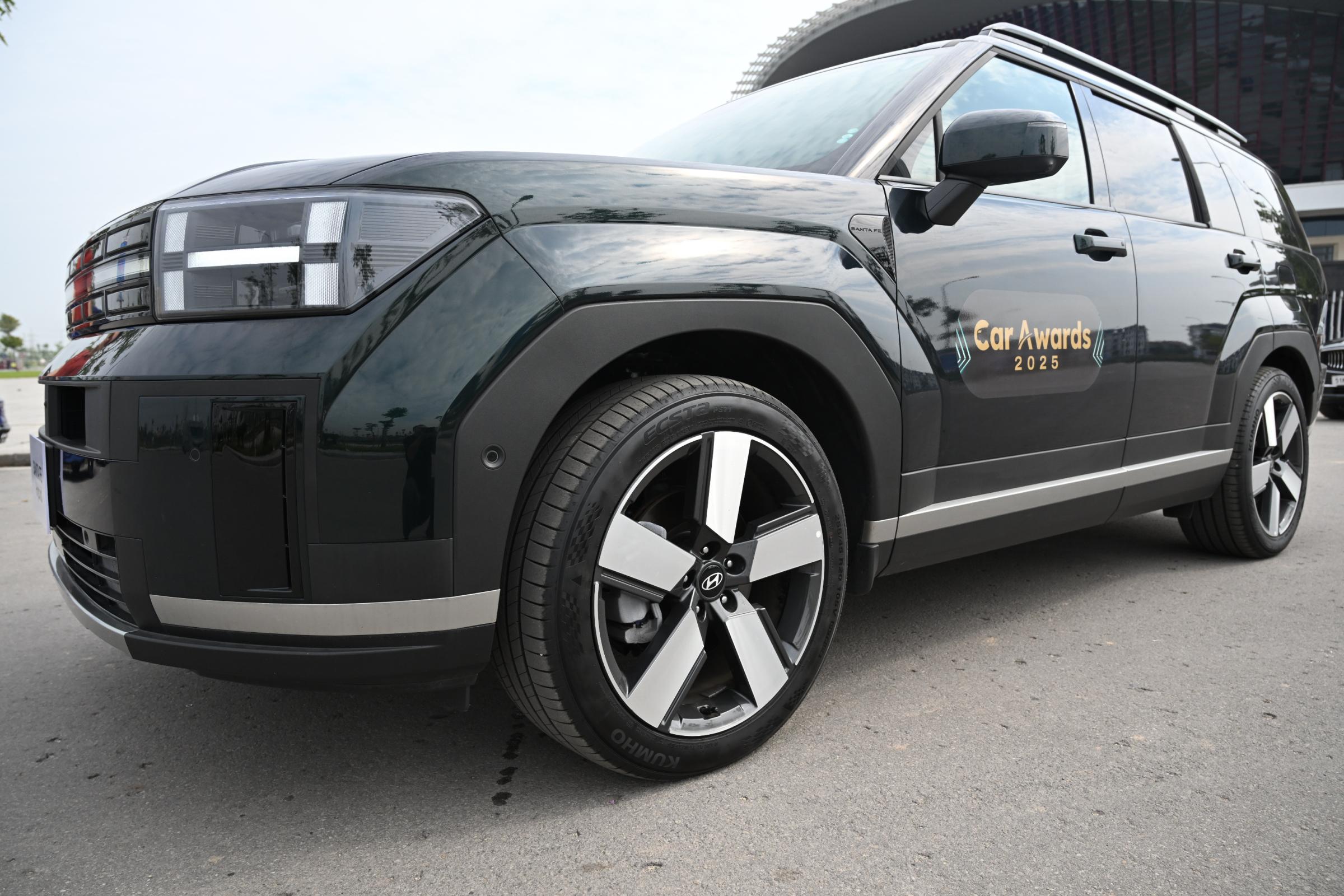 Hyundai Santa Fe 2025 - Image 4