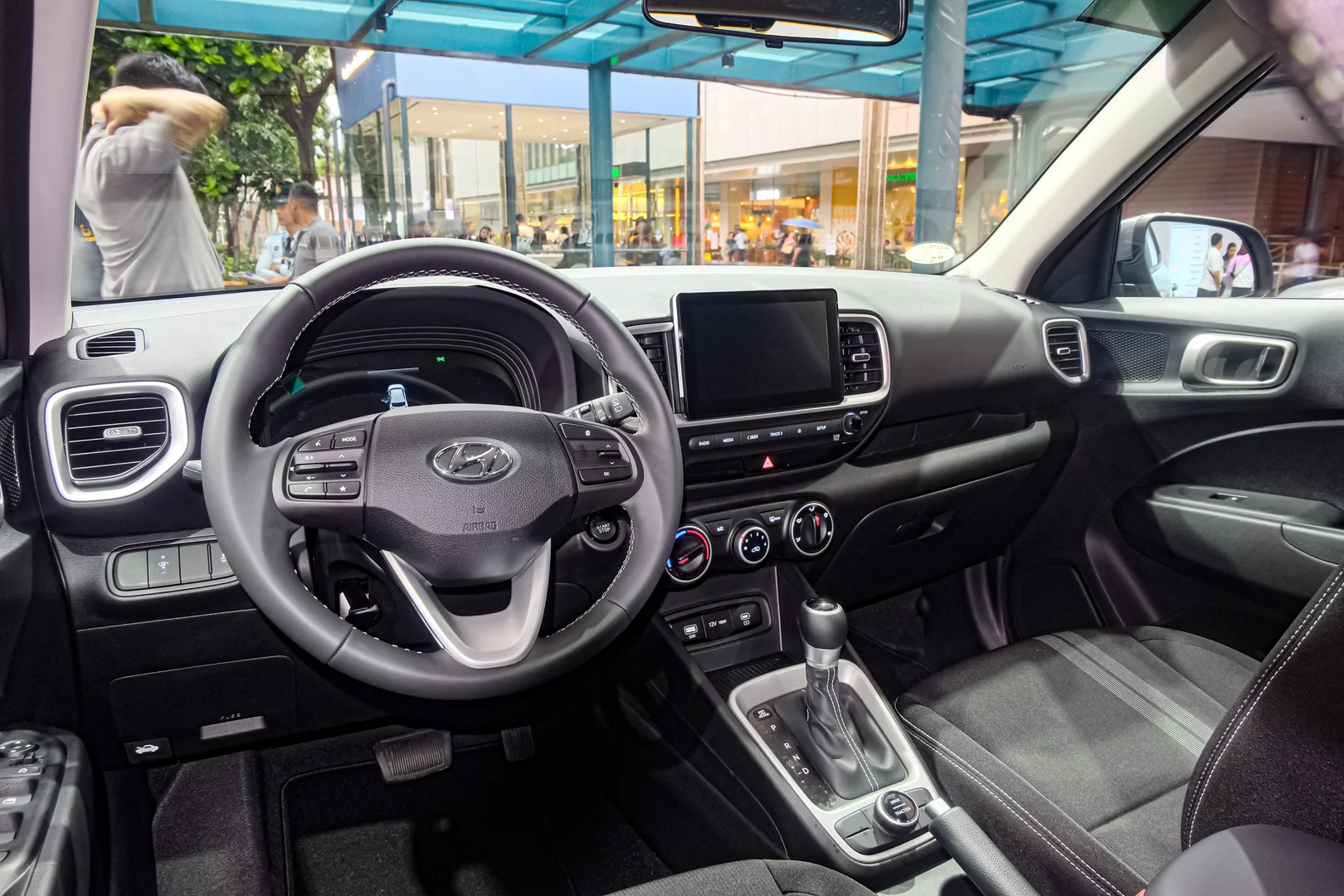 Hyundai Venue 2025 interior