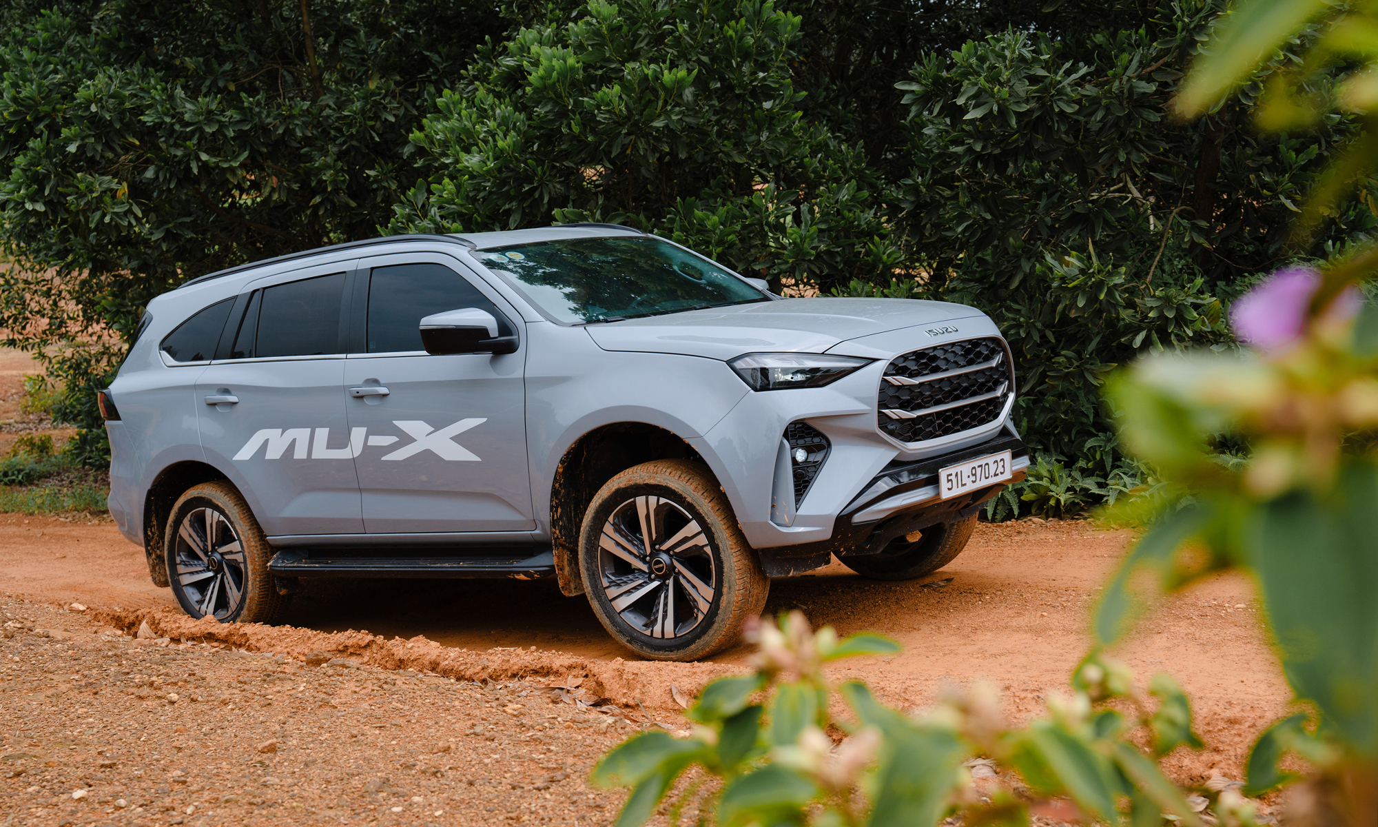 Isuzu mu-X 2025 - Image 6