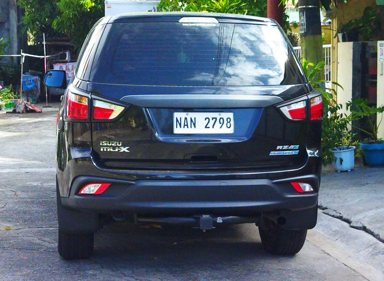 Isuzu mu-X 2025 exterior