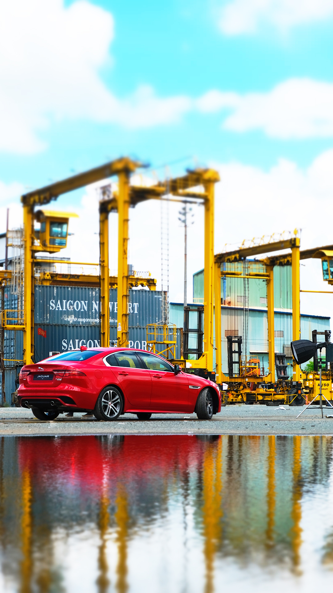 Jaguar XE 2021 - Image 7