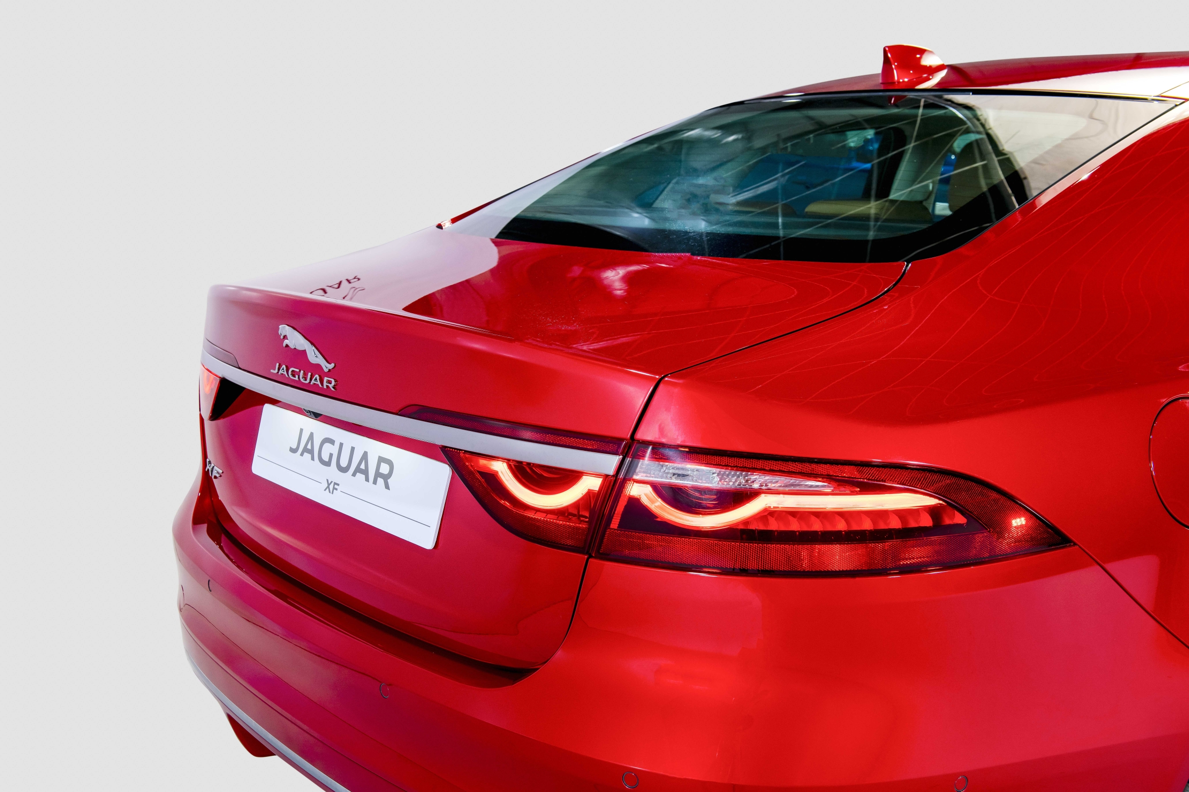 Jaguar XF 2021 - Image 7