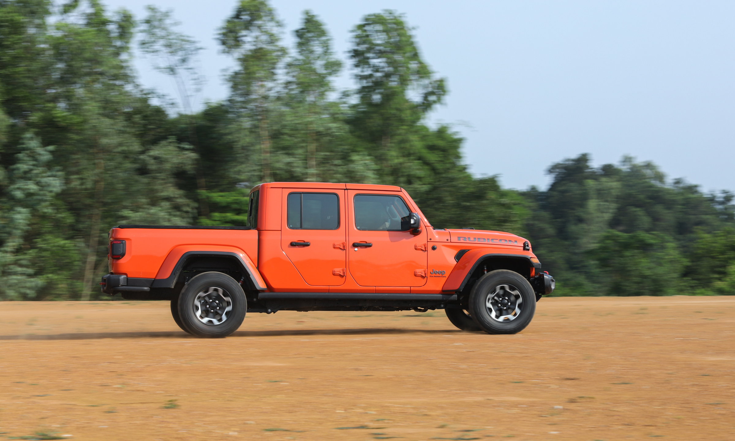 Jeep Gladiator 2023 - Image 3