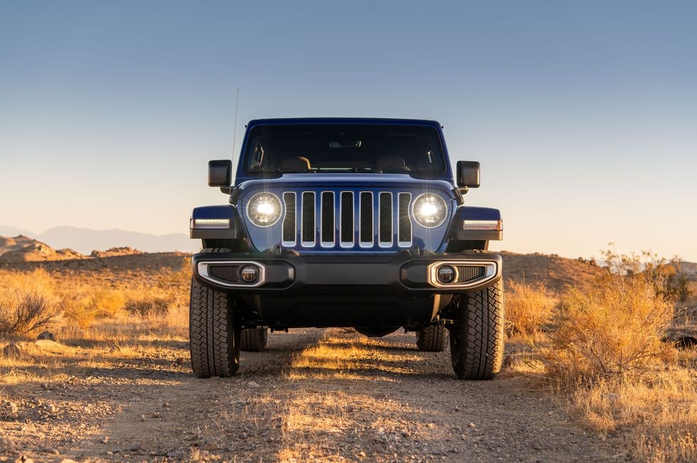 Jeep Wrangler 2023 - Image 2