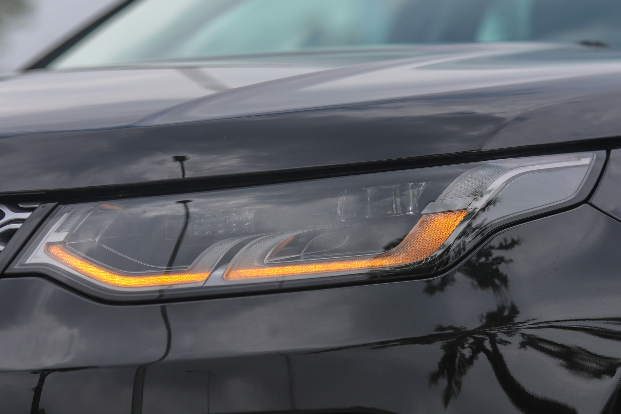 Land Rover Discovery 2021 - Image 4