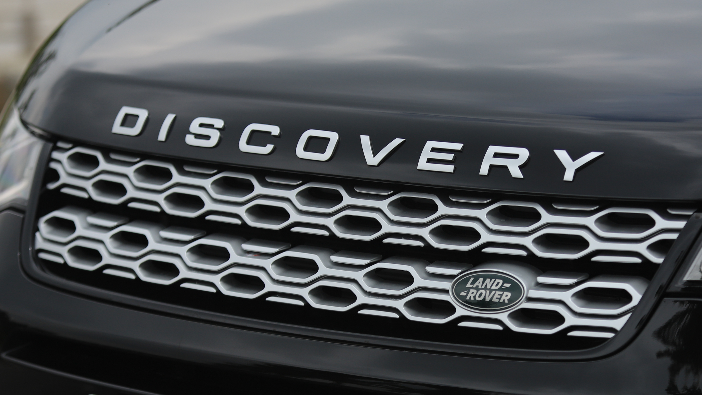 Land Rover Discovery Sport 2021 - Image 3