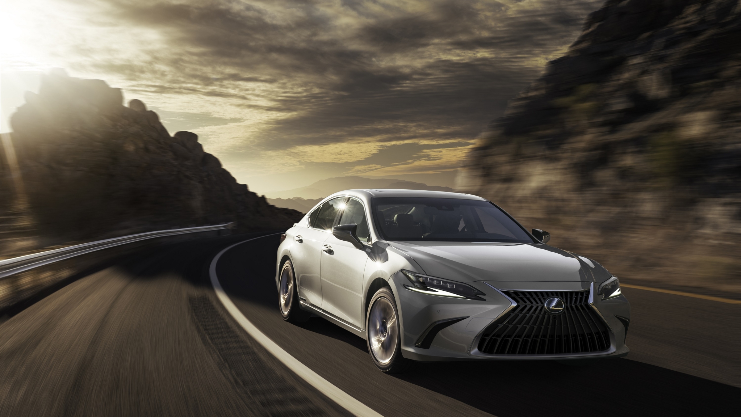 Lexus ES 2021 - Image 3